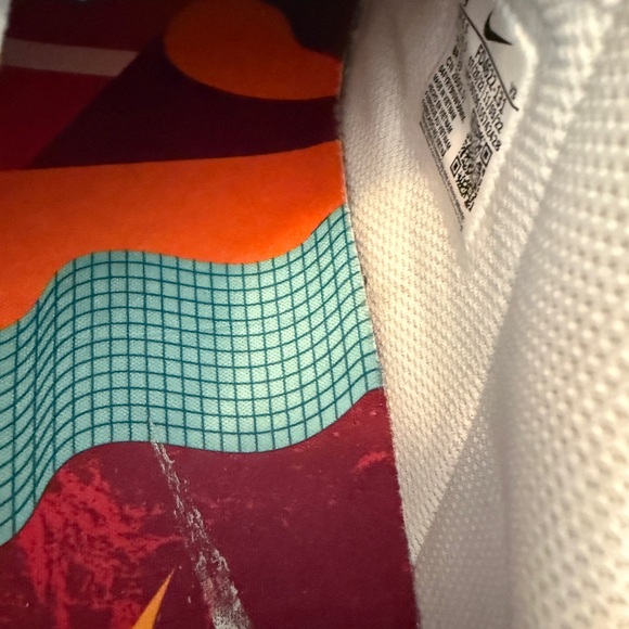 Nike Wmns Air Force 1 '07 LX 'Leap High’ - Picture 5 of 9